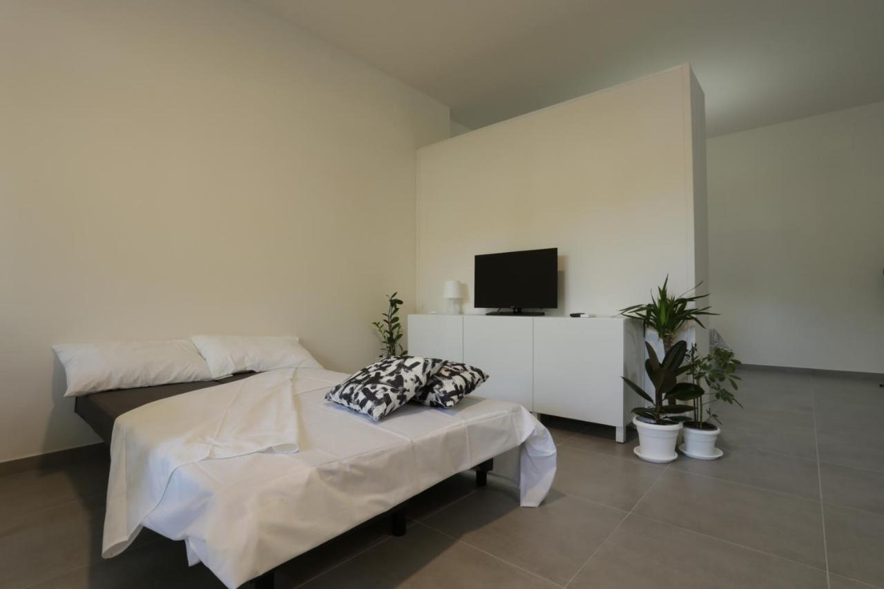 Novella Del Mar Prima Fila Dal Mare Villa กรอตตัมมาเร ภายนอก รูปภาพ