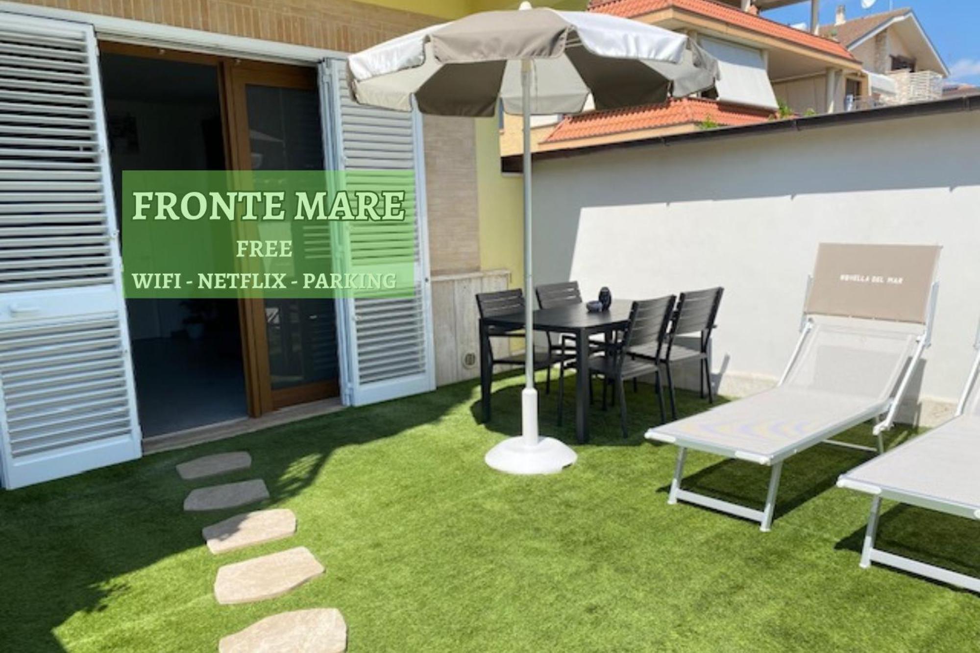 Novella Del Mar Prima Fila Dal Mare Villa กรอตตัมมาเร ภายนอก รูปภาพ