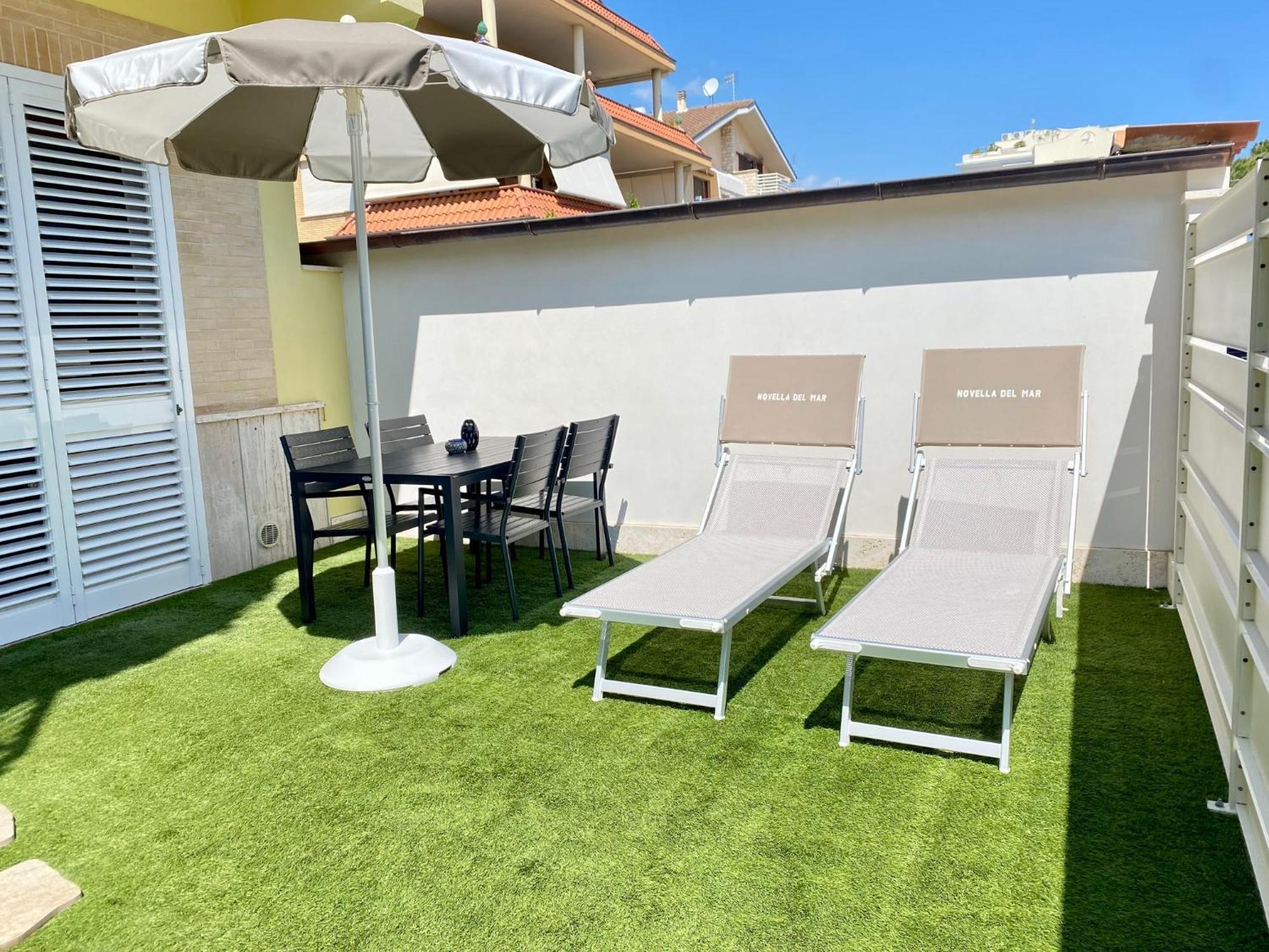 Novella Del Mar Prima Fila Dal Mare Villa กรอตตัมมาเร ภายนอก รูปภาพ